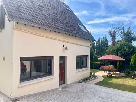 maison montmorency 6 pièce(s) 150 m2