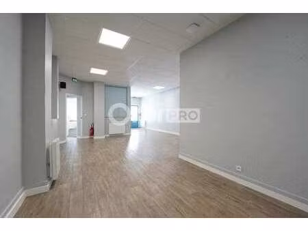 vente bureaux 300 m²