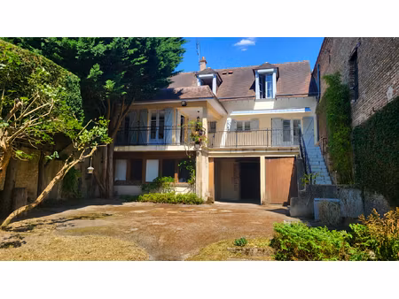 maison 170 m²  sous-sol  terrain 500m²