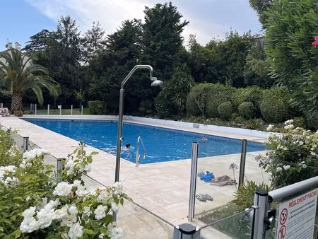 cannes montrose - studio 29m2 résidence standing parc piscine concierge parking