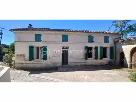 vente maison 3 pièces 78 m² à burie (17770)  68 000 €