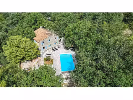 vente maison de luxe goult 10 pièces 180 m²