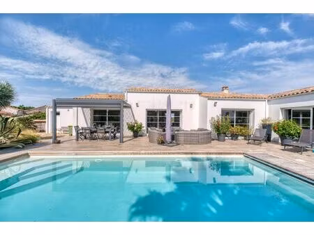 vente maison de luxe le grand-village-plage 5 pièces 143 m² <meta name="description" conte