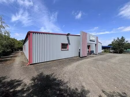 vente commerce azay le brule 500 m²