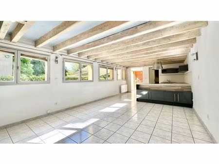 maison de luxe de 4 chambres en vente à annecy  france