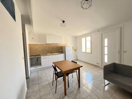 location appartement 2 pièces 30 m² à istres (13800)