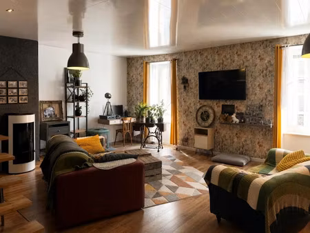 vente maison 7 pièces 250 m² à ardes (63420)  182 000 €