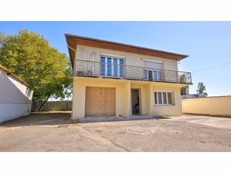 maison 5 pièces - 180 m²