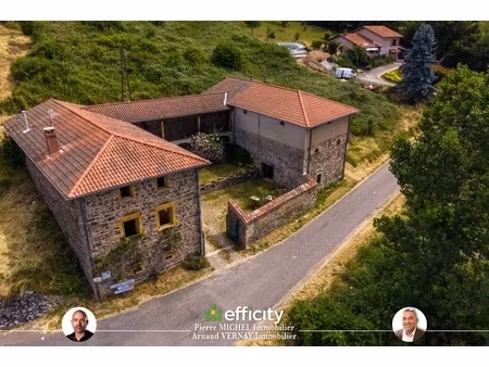 maison 5 pièces - 243 m²
