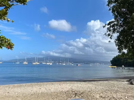 les trois-îlets – anse à l’âne | t2 40 85 m² | résidence 2023 | terrasse 14 m² | plage à p
