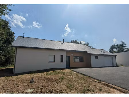 location maison 3 pièces 117m²