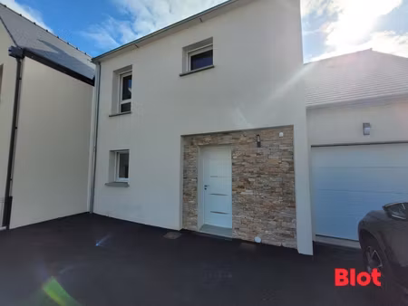 location maison 5 pièces 104m² montreuil le gast 35520