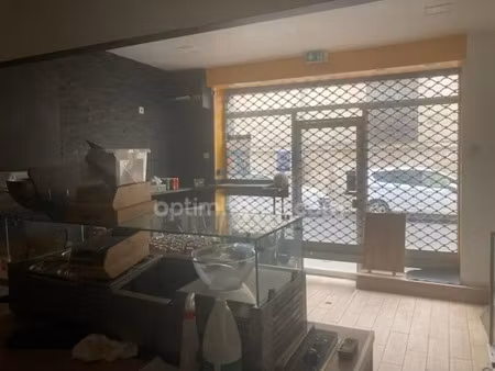 vente commerce 1 pièce 30 m² rochefort (17300)