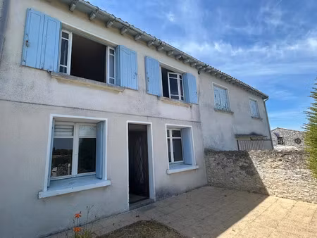 vente maison 5 pièces 120 m² à talmont-sur-gironde (17120)  281 000 €