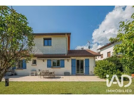 maison à vif (38450)