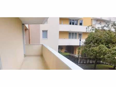 vente appartement 5 pièces  76.00m²  cergy