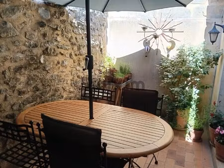 maison de village avec terrasses