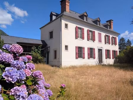 vente maison 5 pièces 156 m² à luz-saint-sauveur (65120)  250 000 €