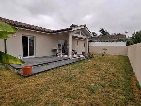 vente maison 5 pièces 100 m² à saint-andré-de-cubzac (33240)  284 850 €