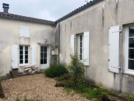 vente maison 4 pièces 65 m² cozes (17120)