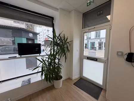 vente commerce 70 m² brest (29200)