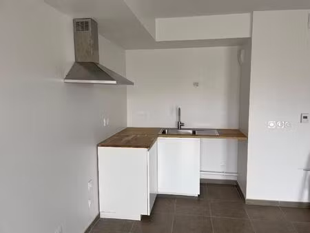 location appartement 3 pièces 58m² decines charpieu 69150