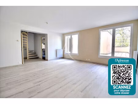 location appartement 4 pièces  74.21m²  maurepas