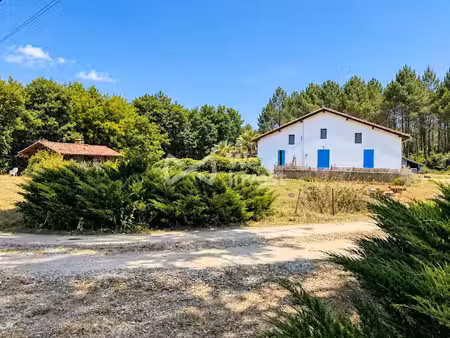 vente ferme 9 pièces 207 m² à garein (40420)  325 000 €