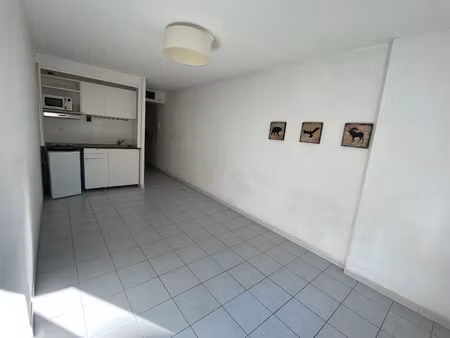 location appartement 1 pièce 20 m² à montpellier (34000)