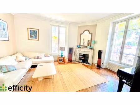 maison 8 pièces - 145 m²