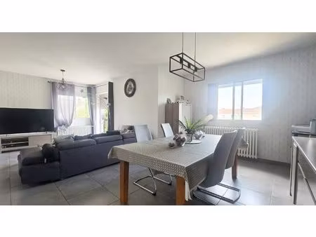 maison familiale 6 chambres ? proche des commodités à graulhet ? avec garage