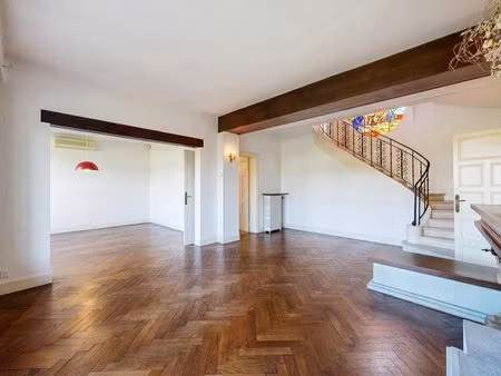 villa au style hacienda 200 m² avec garage fermé à saint-jean-de-luz