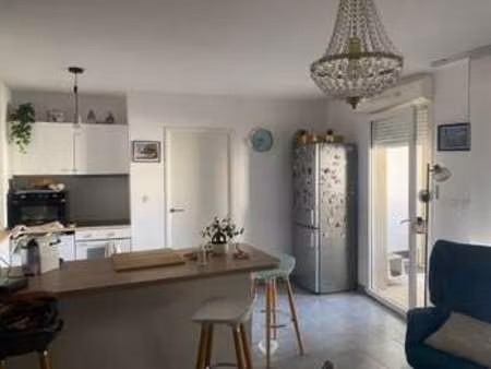location appartement 3 pièces meublé à montpellier (34000) : à louer 3 pièces meublé / 65m