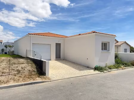 vente maison 4 pièces 85 m² à vaux-sur-mer (17640)  433 675 €