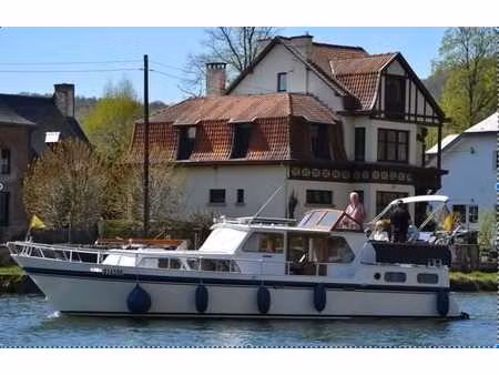 villa mosane de caractère en bord de meuse