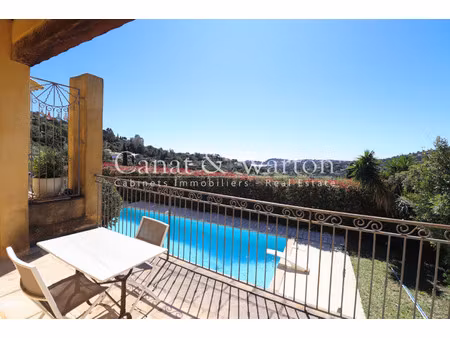 maison de luxe à vendre à cavalaire-sur-mer