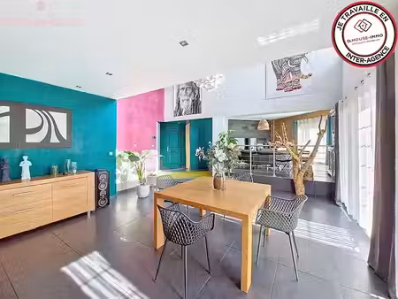 vente maison 8 pièces 427 m² à vouille (79230)  499 990 €