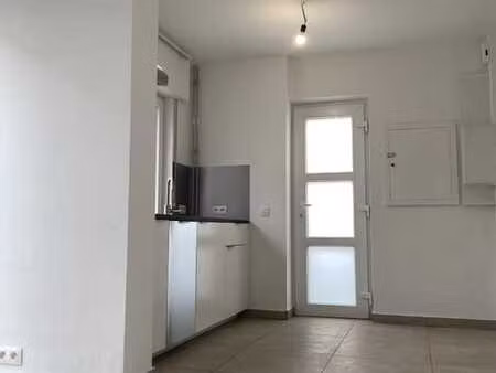 petite maison (appartement en duplex) - luminosité