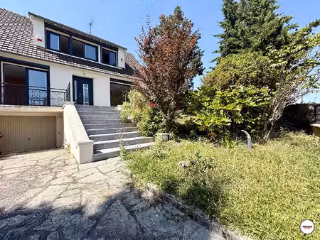 maison ecquevilly - 6 pièces - 114 m2 - rénovations énergétiques