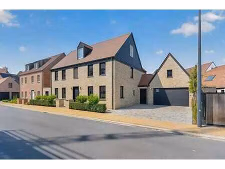 belle villa de 5 chambres à vendre à knokke-heist