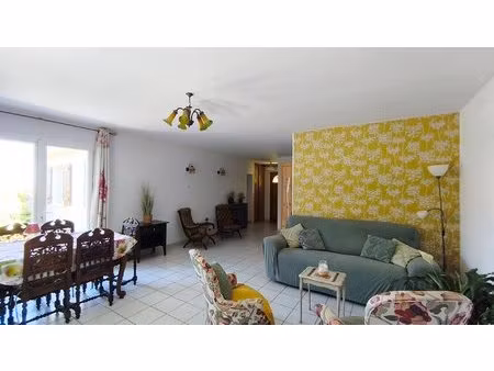 maison 4 pièces 95 m2 - angeac-champagne (16)