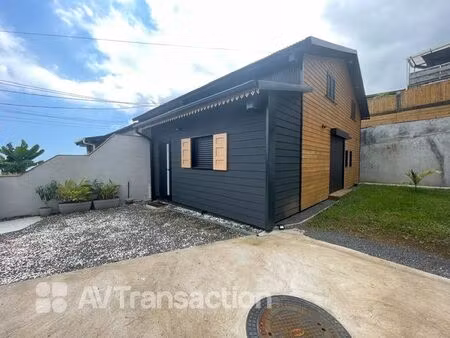 maison jumelee f4 - 90 m² - entierement renovee a neuf - jardin