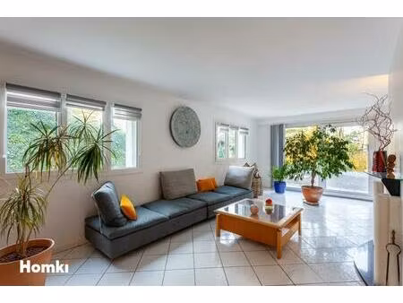 maison/villa t8 de 186 m2 à voiron 38500