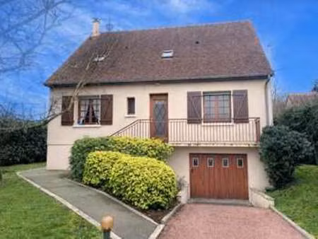 vente maison à laigné-en-belin (72220) : à vendre / 124m² laigné-en-belin