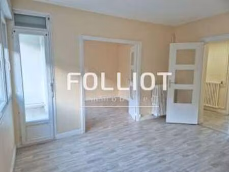 location appartement 3 pièces à saint-lô (50000) : à louer 3 pièces / 80m² saint-lô