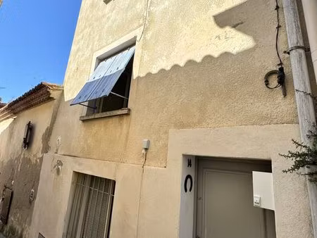 maison de ville à saint-gilles (30800)
