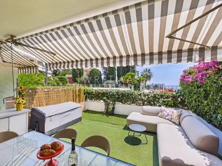 appartement d'exception avec terrasse  vue mer et piscine – menton garavann