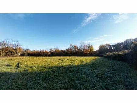vente terrain 1200 m² à saint-astier (24110)  34 000 €