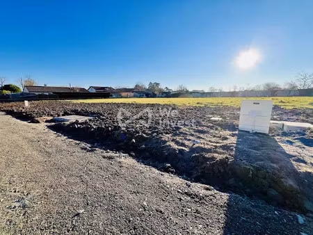 vente terrain à batir 808 m² à luzillat (63350)  49 900 €