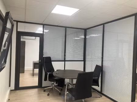 location bureau 1 pièce 16 m² à vénissieux (69200)